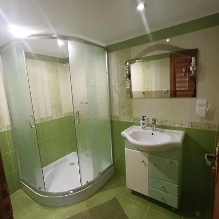 лісовик Apartamento Synevyrsʼka Polyana